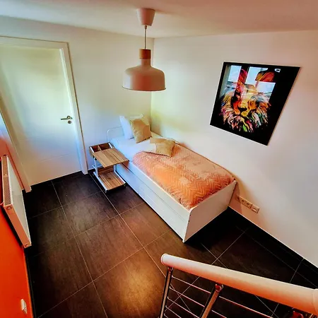 Atlinda's - Calm & Peaceful * Eischen