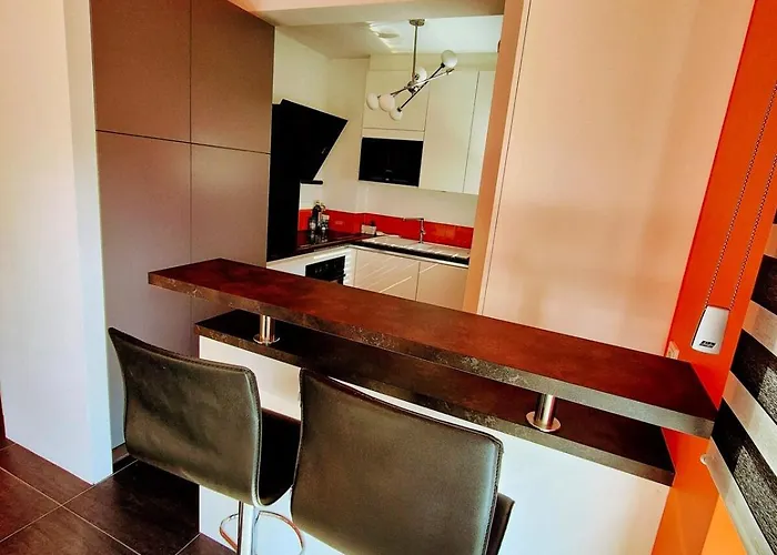 Atlinda's - Calm & Peaceful Apartment